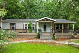 524 Lewis Lane photo 4