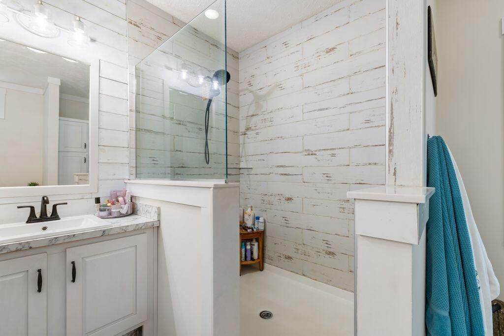 524 Lewis Lane Photo 24