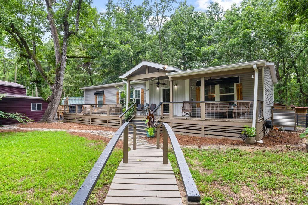 524 Lewis Lane Photo 4