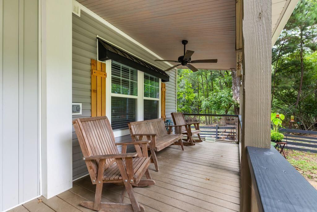 524 Lewis Lane Photo 9