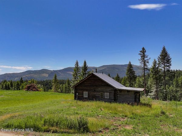 560 Terry TRL , Priest River, ID 83856