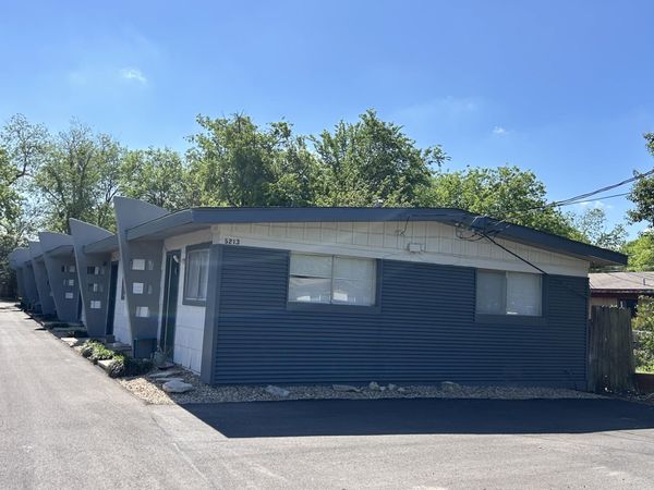 5213 Joe Sayers Ave , Unit 6, Austin, TX 78756