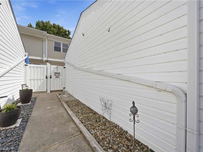 2059 Carlile Drive, Uniontown, OH 44685 Photo 26