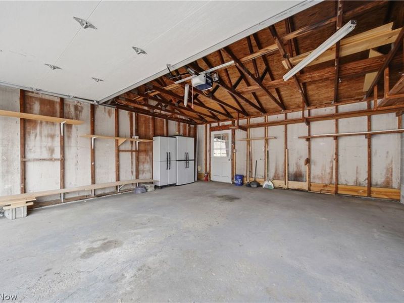 2059 Carlile Drive, Uniontown, OH 44685 Photo 32