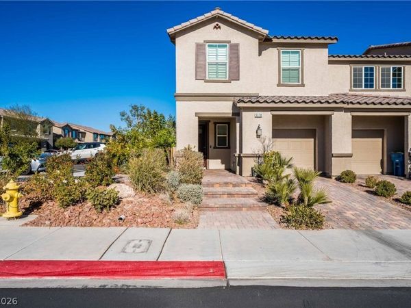 5378 Silver Branch Avenue , Las Vegas, NV 89118