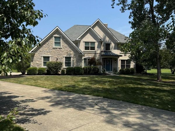 9277 Walnut Hull Drive, Westerville, OH 43082