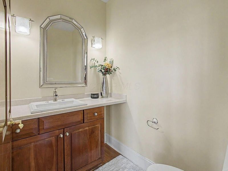 9277 Walnut Hull Drive, Westerville, OH 43082 Photo 31