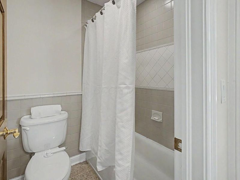 9277 Walnut Hull Drive, Westerville, OH 43082 Photo 54