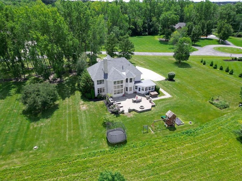 9277 Walnut Hull Drive, Westerville, OH 43082 Photo 80