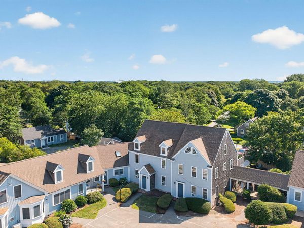 316 Sea Street, Unit APT I, Hyannis, MA 02601