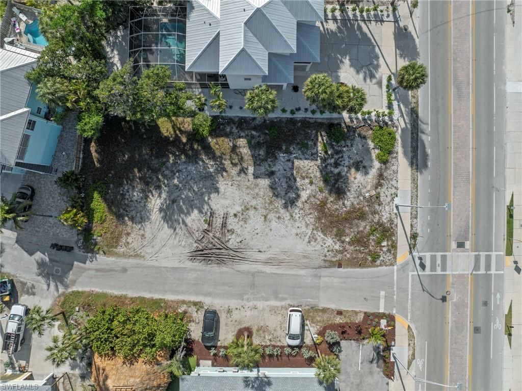 100 Washington Ave, Fort Myers Beach, FL 33931 Photo