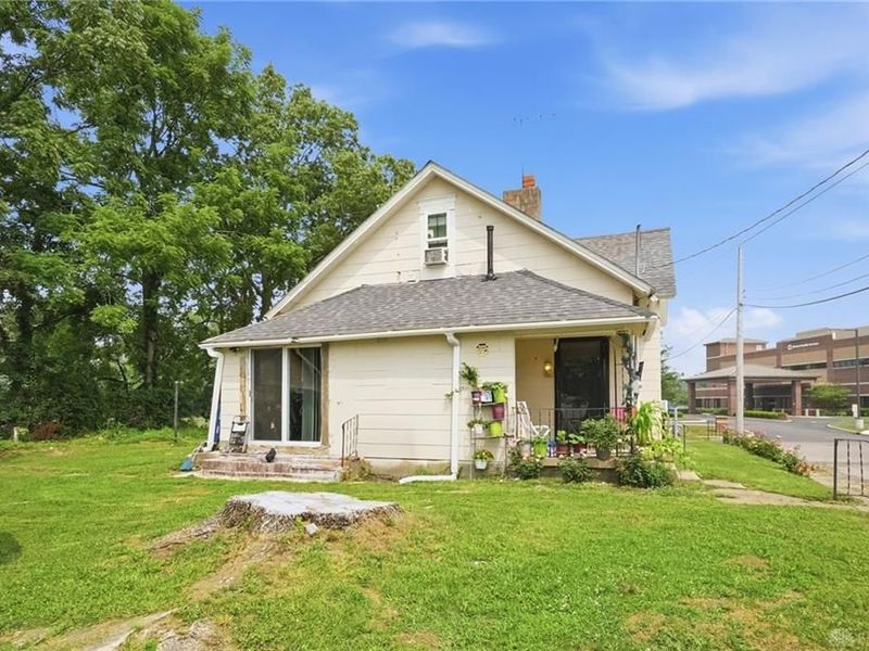 501 N Yellow Springs Street, Springfield, OH 45504 Photo 33