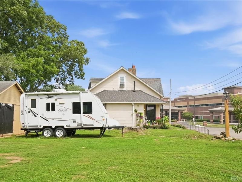 501 N Yellow Springs Street, Springfield, OH 45504 Photo 34