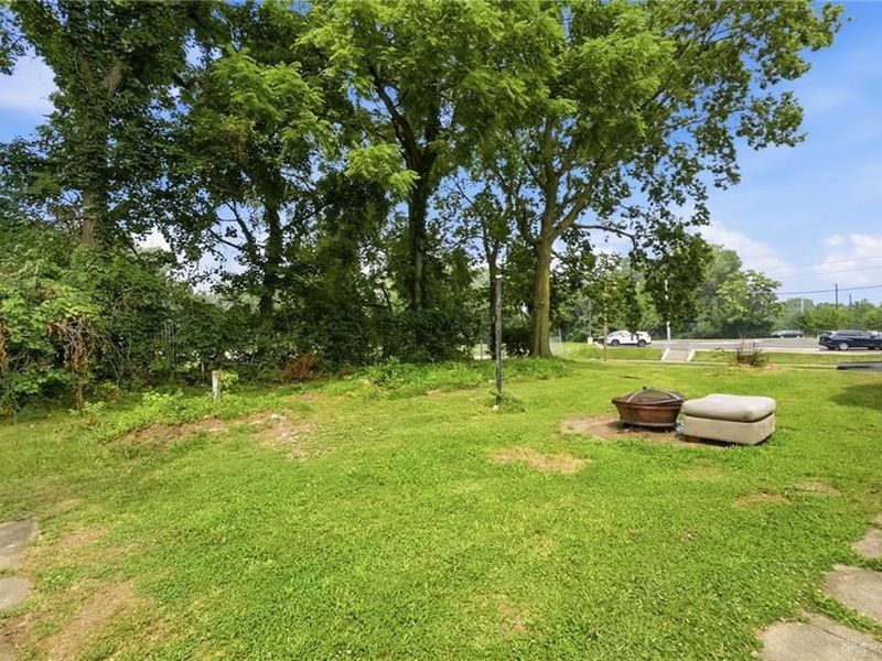 501 N Yellow Springs Street, Springfield, OH 45504 Photo 37