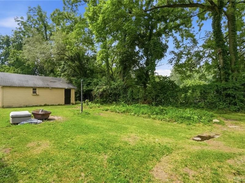 501 N Yellow Springs Street, Springfield, OH 45504 Photo 38