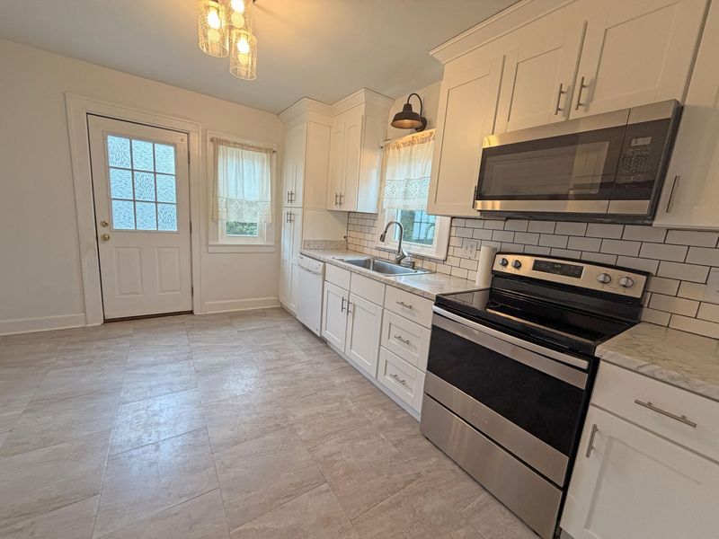 715 N Main Street, Williamstown, KY 41097 Photo 8