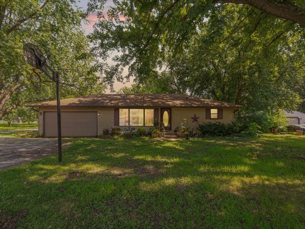 2610 22nd Avenue SE, Rochester, MN 55904