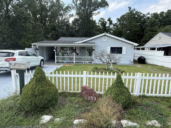 1303 Grandview Drive , Ashland, KY 41101