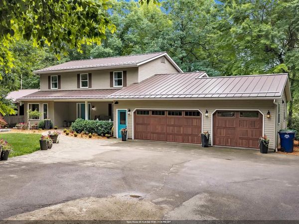 E2400 LAMPLIGHTER LANE, Waupaca, WI 54981