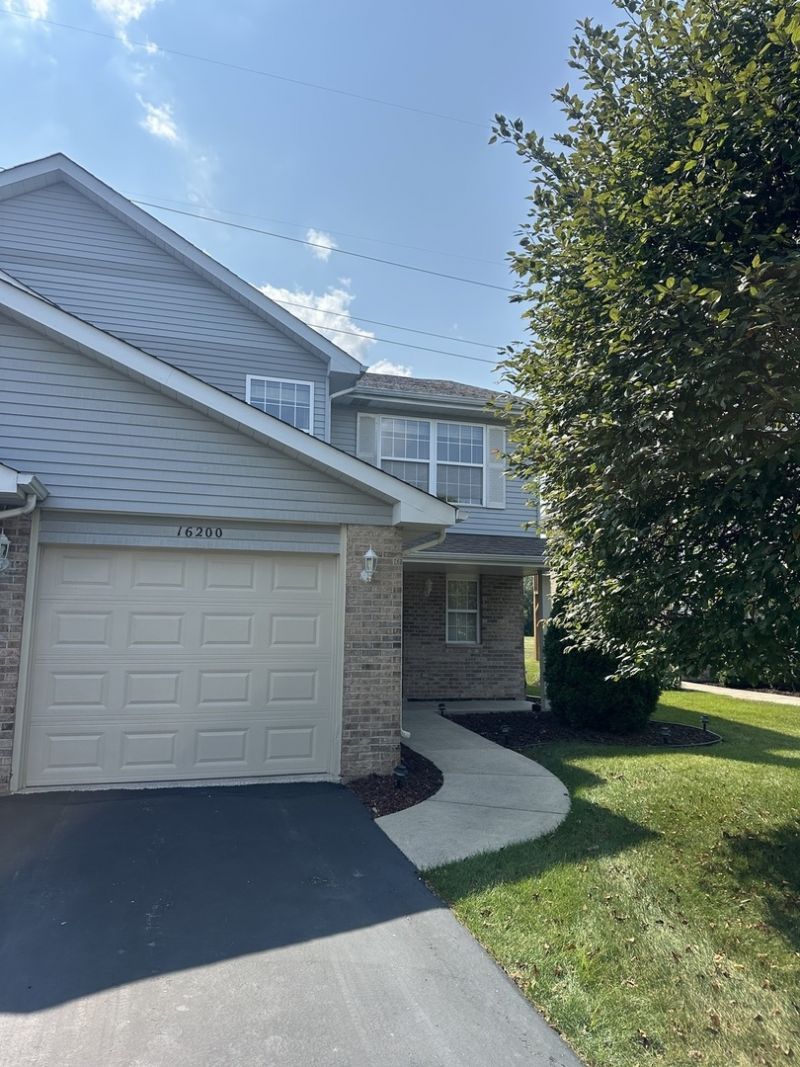 16200 Bormet Drive, Tinley Park, IL 60477