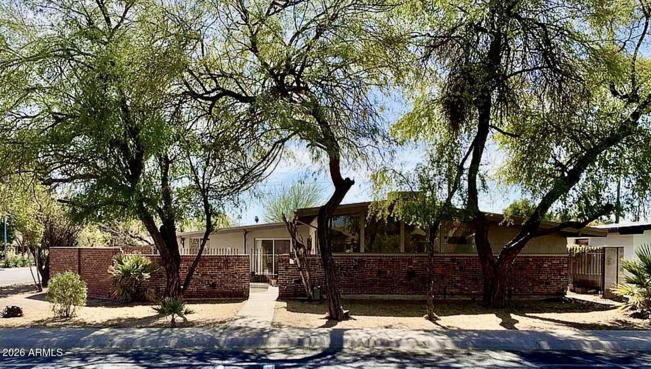 1345 E Rose Lane, Phoenix, AZ 85014 Main Photo