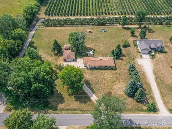 362 Broman Street NE, Sparta, MI 49345