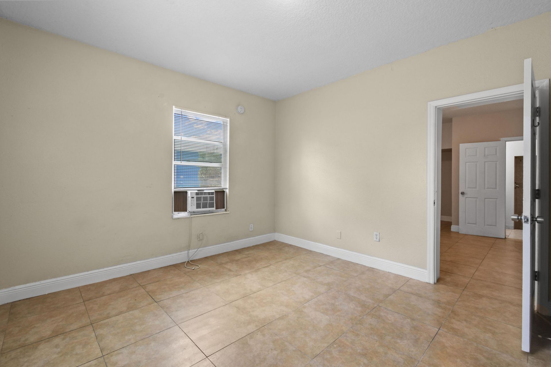 3721 Henry Avenue, Unit B (Lower), West Palm Beach, FL 33405 Photo