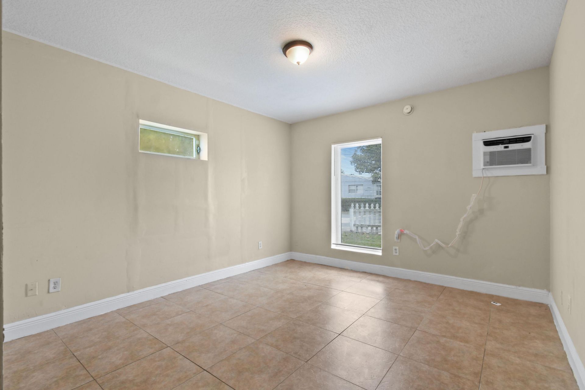 3721 Henry Avenue, Unit B (Lower), West Palm Beach, FL 33405 Photo