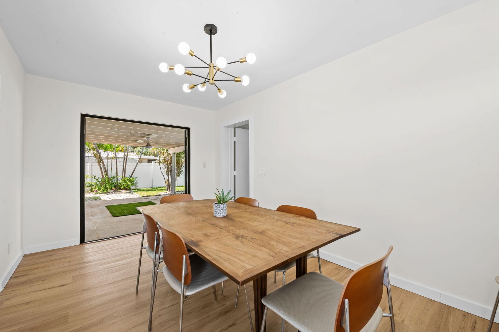 413 NE 25th Avenue, Pompano Beach, FL 33062 Photo