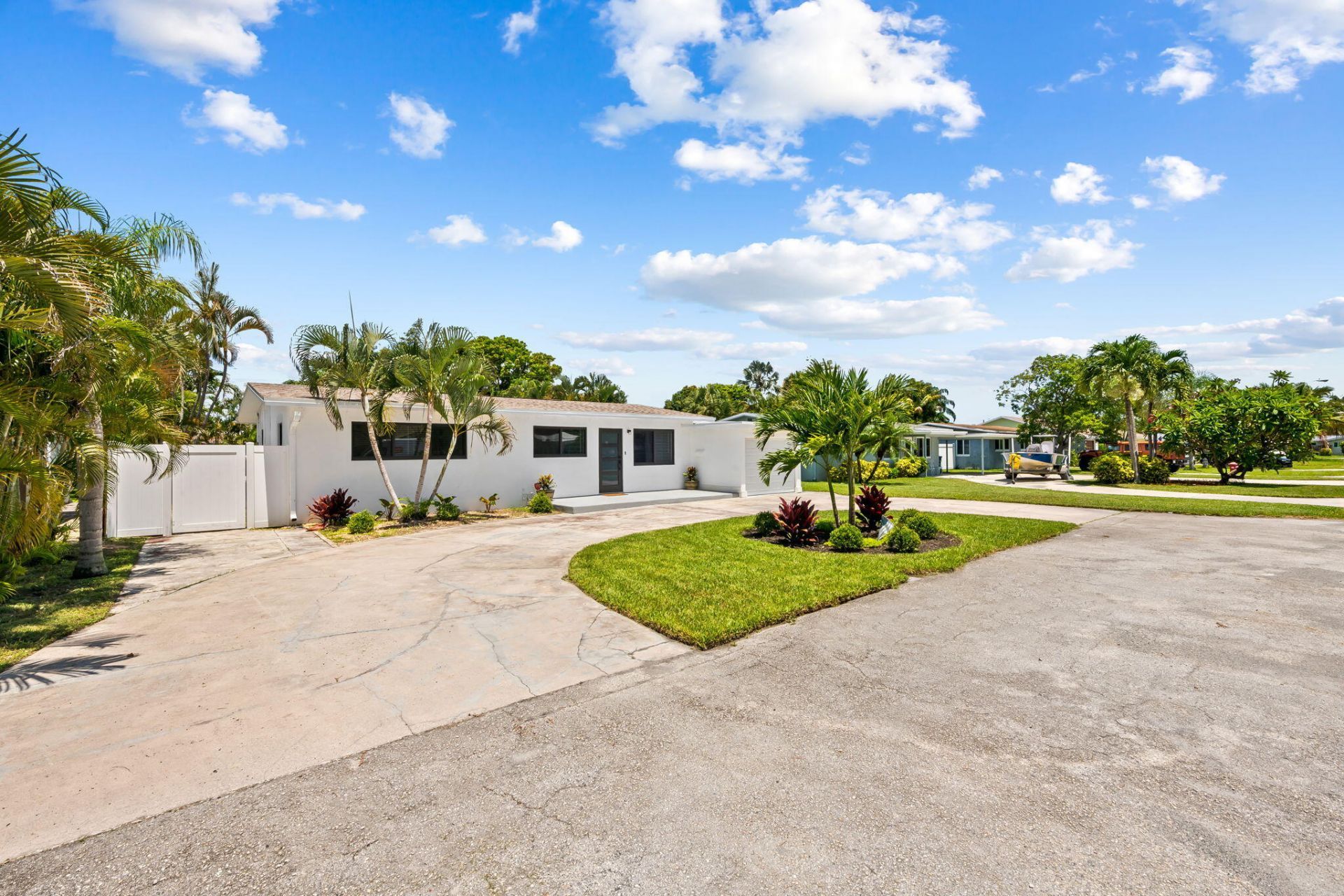 413 NE 25th Avenue, Pompano Beach, FL 33062 Photo