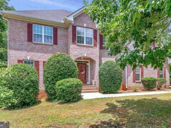 825 Stoneglen Court, Mcdonough, GA 30252
