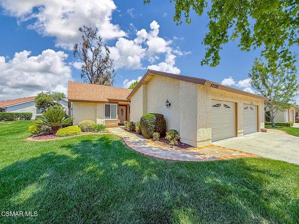 42203 Village 42 , Camarillo, CA 93012