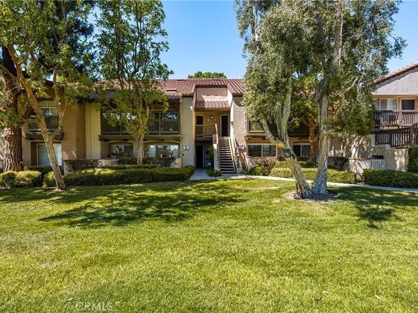 236 S Grisly Canyon Drive, Unit M, Orange, CA 92869