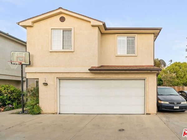9155 Cedros Avenue, Unit 1, Panorama City, CA 91402
