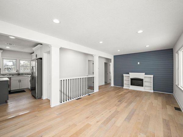 1756 Saunders Avenue , Saint Paul, MN 55116