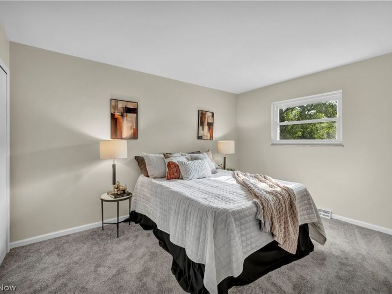 509 Silver Meadows Boulevard , Kent, OH 44240 Photo 19