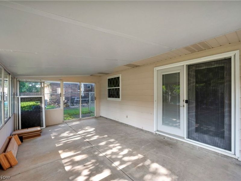 509 Silver Meadows Boulevard , Kent, OH 44240 Photo 35