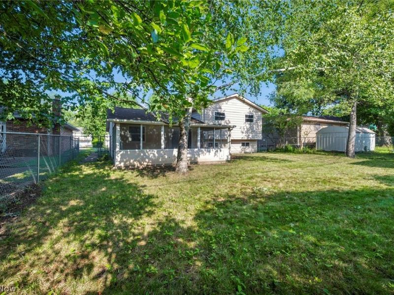 509 Silver Meadows Boulevard , Kent, OH 44240 Photo 36