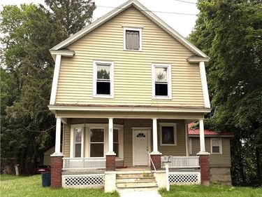 45 Grove Street , Oneonta, NY 13820