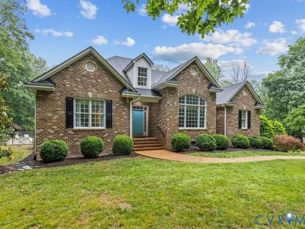 2792 E Maple Grove Lane, Powhatan, VA 23139