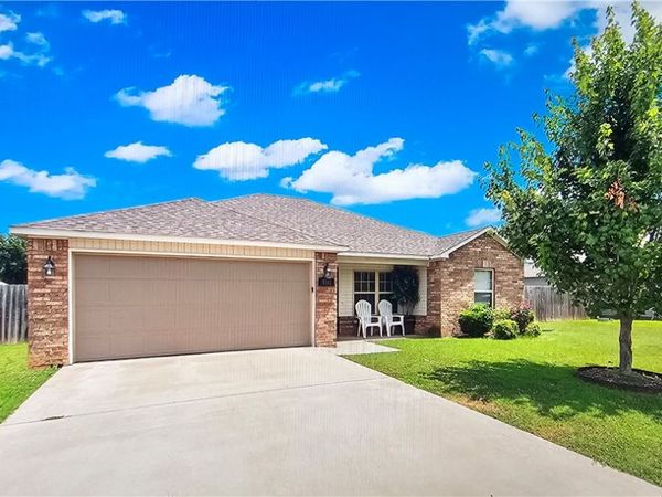 3381 Justice Drive , Springdale, AR 72764