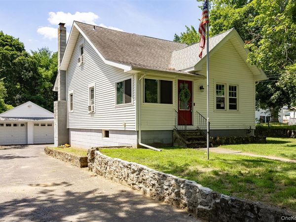 17 Townsend Boulevard , Poughkeepsie, NY 12603