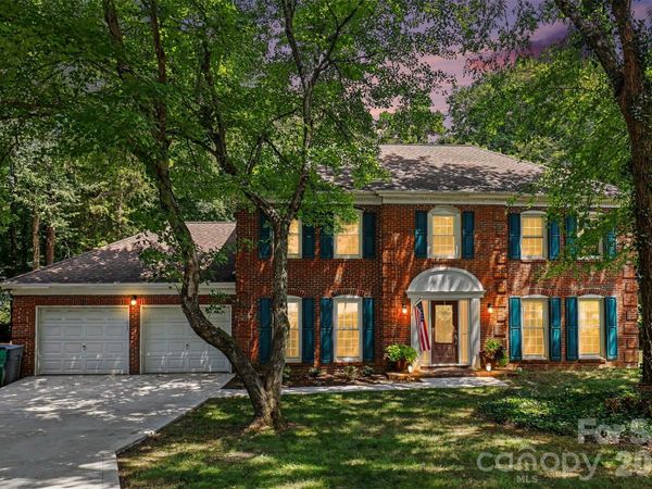 3108 Peregrine Court , Charlotte, NC 28269