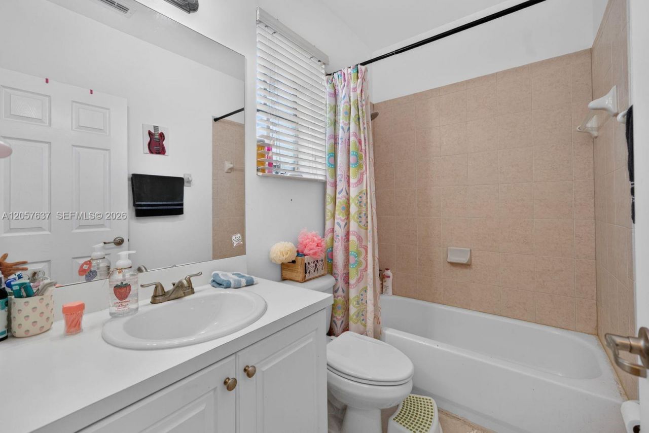 152 SE 29th Ave , Unit 9, Homestead, FL 33033 Photo