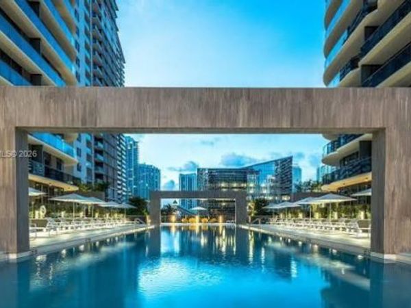 55 SW 9th St, Unit 4209, Miami, FL 33130
