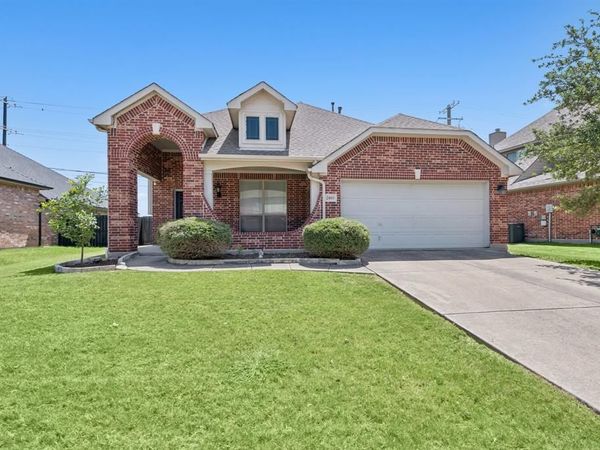 2405 Marble Canyon Drive, Little Elm, TX 75068