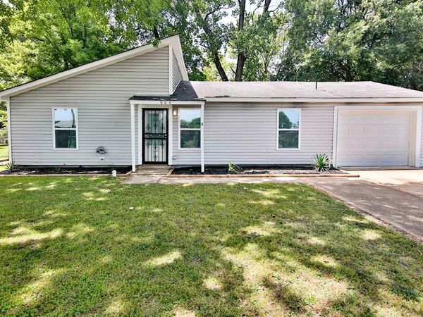 905 Mimosa Drive, West Memphis, AR 72301