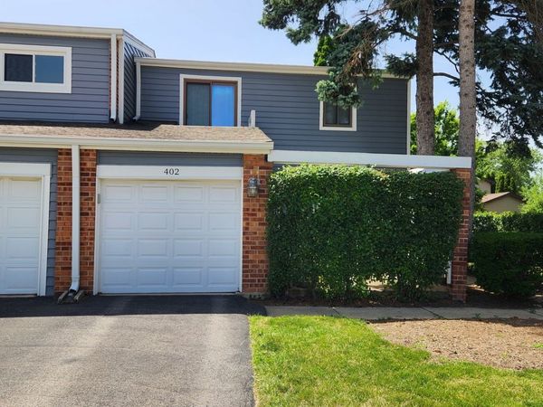 402 Honey Locust Drive , Wheeling, IL 60090