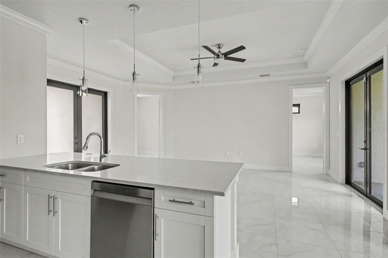 2420 52nd Avenue Ne, Naples, FL 34120 Photo
