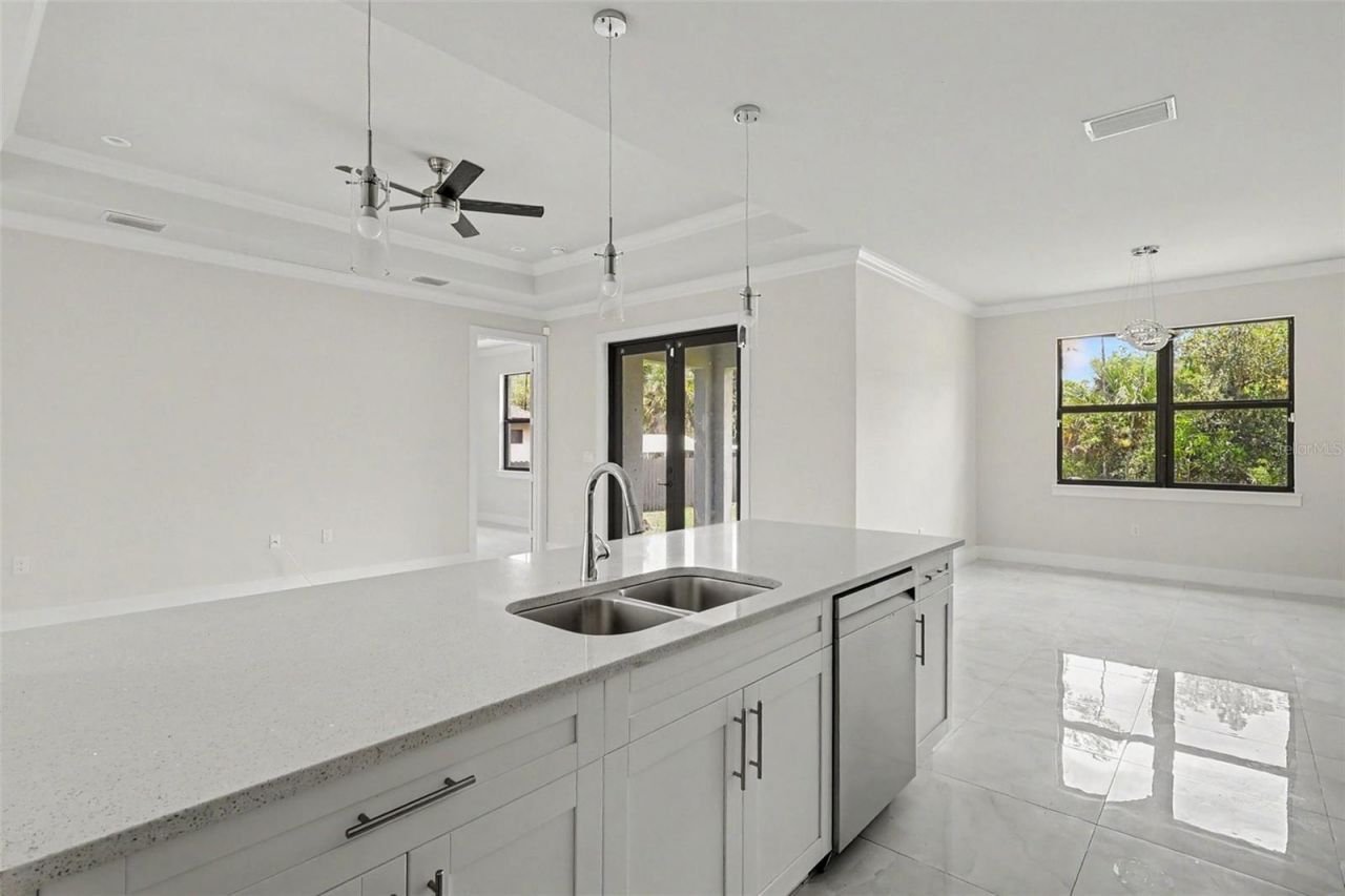 2420 52nd Avenue Ne, Naples, FL 34120 Photo